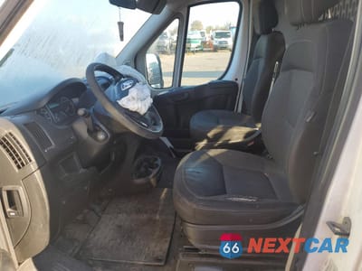 Zdjęcie 7 z 15 samochodu: 2015 RAM PROMASTER 1500 1500 STANDARD VIN:3C6TRVAG3FE517649 - miniatura