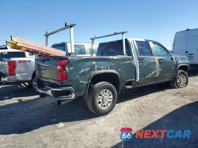 Trzecie zdjęcie samochodu z tyłu: 2025 CHEV SILVERADO 2500 HD LT VIN:1GC4K9EY2SF289428 - miniatura