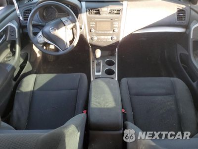 Zdjęcie 8 z 14 samochodu: 2015 NISSAN ALTIMA 2.5 VIN:1N4AL3AP5FN382861 - miniatura