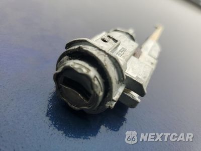 Zdjęcie 12 z 13 samochodu: 2002 HONDA CR-V LX VIN:JHLRD78472C064715 - miniatura