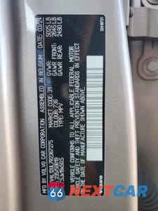 Zdjęcie 12 z 13 samochodu: 2024 VOLVO XC40 PLUS VIN:YV4L12UL7R2367275 - miniatura