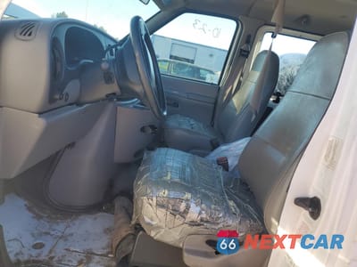 Zdjęcie 7 z 13 samochodu: 1997 FORD ECONOLINE E350 SUPER DUTY VIN:1FBJS31L0VHA74329 - miniatura