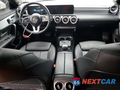 Zdjęcie 8 z 12 samochodu: 2022 MERCEDES-BENZ CLA 250 4MATIC VIN:W1K5J4HB9NN249610 - miniatura