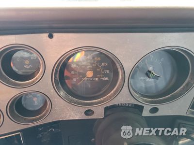 Zdjęcie 9 z 12 samochodu: 1983 CHEVROLET K10 VIN:1GCEK14H7DF305679 - miniatura