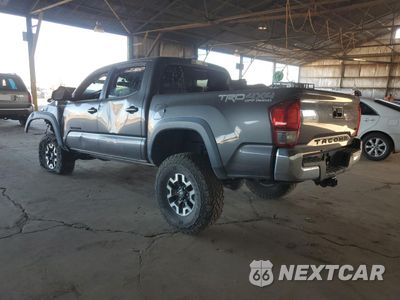 Drugie zdjęcie samochodu z przodu: 2017 TOYOTA TACOMA DOUBLE CAB VIN:5TFCZ5AN3HX079337 - miniatura