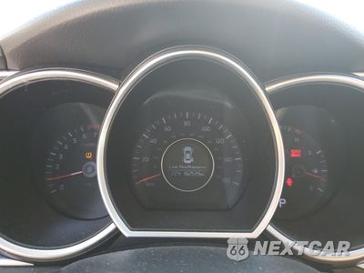 Zdjęcie 9 z 12 samochodu: 2015 KIA OPTIMA EX VIN:5XXGN4A76FG373862 - miniatura