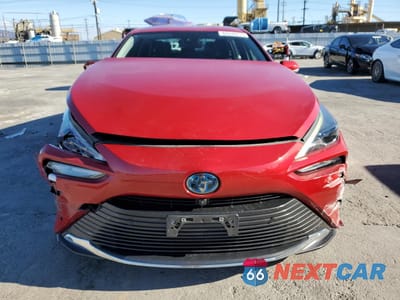 Piąte zdjęcie samochodu w środku: 2021 TOYOTA MIRAI XLE VIN:JTDAAAAA0MA000370 - miniatura