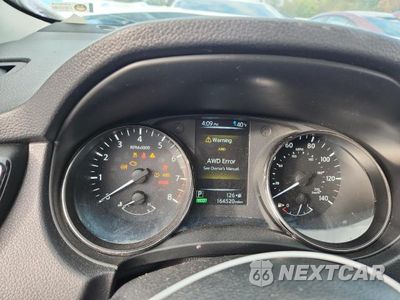 Zdjęcie 17 z 26 samochodu: 2017 NISSAN ROGUE S VIN:KNMAT2MV7HP580038 - miniatura