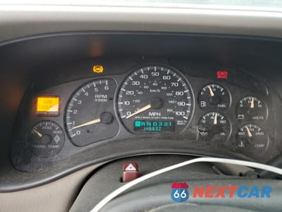Zdjęcie 9 z 13 samochodu: 2001 CHEVROLET SUBURBAN K2500 VIN:3GNGK26U11G277209 - miniatura