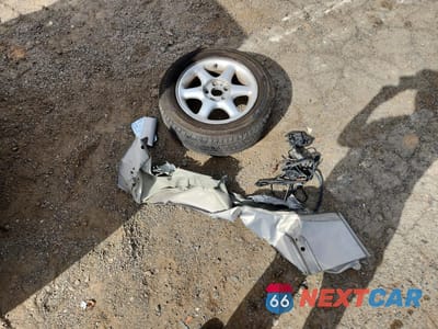 Zdjęcie 12 z 15 samochodu: 1998 VOLVO S70 VIN:YV1LS5582W1553877 - miniatura