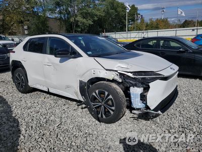 Czwarte zdjęcie samochodu z boku: 2023 TOYOTA BZ4X XLE VIN:JTMABACA3PA015184 - miniatura
