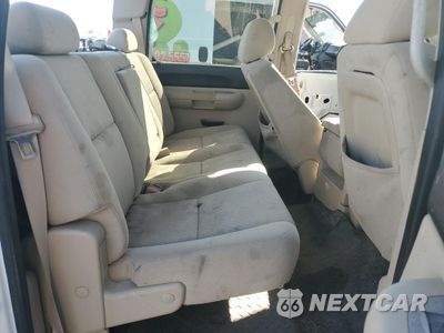 Zdjęcie 10 z 12 samochodu: 2011 CHEVROLET SILVERADO K1500 LT VIN:3GCPKSE38BG225725 - miniatura