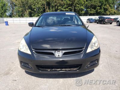 Piąte zdjęcie samochodu w środku: 2007 HONDA ACCORD EX VIN:1HGCM56877A055353 - miniatura