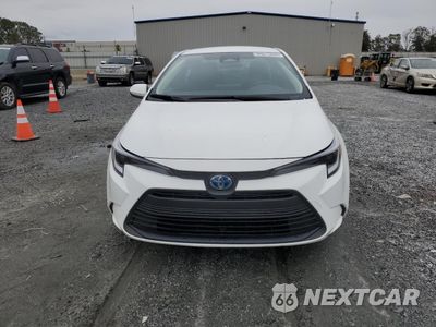 Piąte zdjęcie samochodu w środku: 2025 TOYOTA COROLLA LE VIN:JTDBCMFE3S3100217 - miniatura