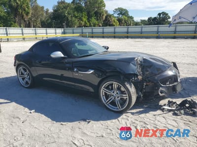 Czwarte zdjęcie samochodu z boku: 2015 BMW Z4 SDRIVE35IS VIN:WBALM1C53FE634491 - miniatura