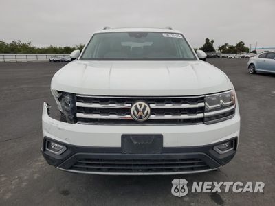 Piąte zdjęcie samochodu w środku: 2018 VOLKSWAGEN ATLAS SEL PREMIUM VIN:1V2NR2CA6JC537949 - miniatura
