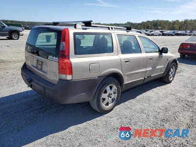 Trzecie zdjęcie samochodu z tyłu: 2002 VOLVO V70 XC VIN:YV1SZ58D221059884 - miniatura