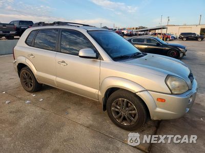 Czwarte zdjęcie samochodu z boku: 2007 HYUNDAI TUCSON SE VIN:KM8JN12D07U637397 - miniatura