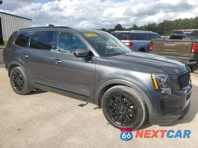 Czwarte zdjęcie samochodu z boku: 2021 KIA TELLURIDE SX VIN:5XYP5DHC5MG098657 - miniatura
