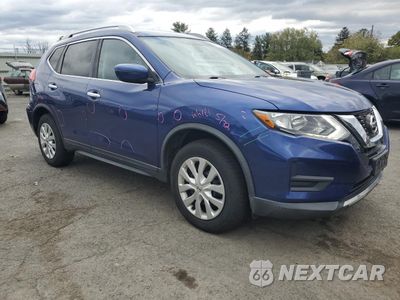 Czwarte zdjęcie samochodu z boku: 2017 NISSAN ROGUE S VIN:KNMAT2MV6HP519506 - miniatura