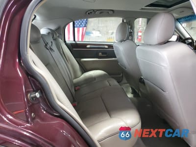 Zdjęcie 10 z 12 samochodu: 2006 LINCOLN TOWN CAR DESIGNER VIN:1LNHM83W96Y609728 - miniatura