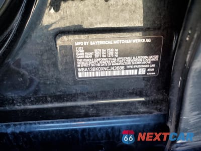 Zdjęcie 12 z 12 samochodu: 2022 BMW M550XI VIN:WBA13BK0XNCJ43688 - miniatura