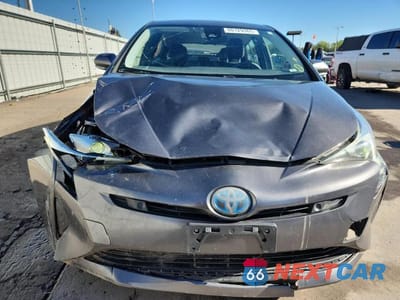 Piąte zdjęcie samochodu w środku: 2018 TOYOTA PRIUS VIN:JTDKBRFU9J3596405 - miniatura