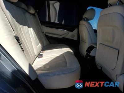 Zdjęcie 11 z 12 samochodu: 2017 BMW X5 XDR40E VIN:5UXKT0C51H0S80402 - miniatura