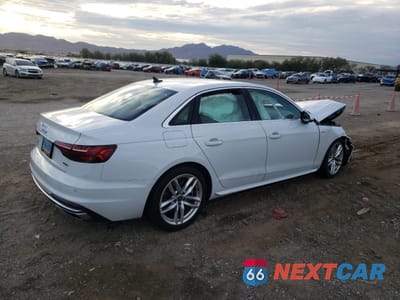 Trzecie zdjęcie samochodu z tyłu: 2022 AUDI A4 PREMIUM PLUS 45 VIN:WAUEAAF49NN014618 - miniatura