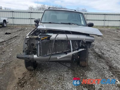 Piąte zdjęcie samochodu w środku: 2000 JEEP CHEROKEE SPORT VIN:1J4FT48S7YL181665 - miniatura