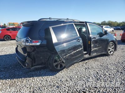 Trzecie zdjęcie samochodu z tyłu: 2011 TOYOTA SIENNA SPORT VIN:5TDXK3DC2BS107789 - miniatura
