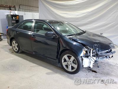 Czwarte zdjęcie samochodu z boku: 2014 TOYOTA CAMRY SE VIN:4T1BF1FK9EU751325 - miniatura