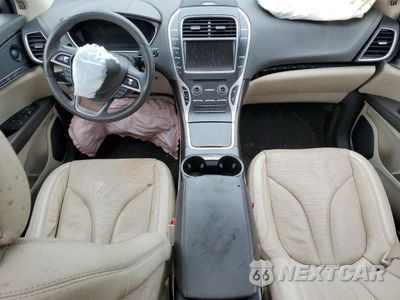 Zdjęcie 8 z 12 samochodu: 2019 LINCOLN NAUTILUS RESERVE VIN:2LMPJ8L90KBL41548 - miniatura
