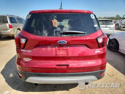 Zdjęcie 6 z 13 samochodu: 2019 FORD ESCAPE SE VIN:1FMCU0GD8KUA19042 - miniatura