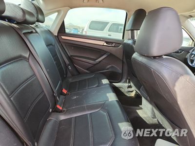 Zdjęcie 10 z 12 samochodu: 2015 VOLKSWAGEN PASSAT S VIN:1VWAT7A36FC098758 - miniatura
