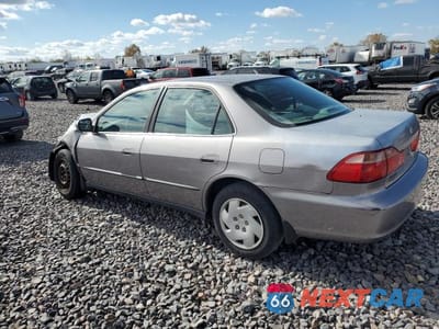 Drugie zdjęcie samochodu z przodu: 2000 HONDA ACCORD LX VIN:1HGCG1644YA021790 - miniatura