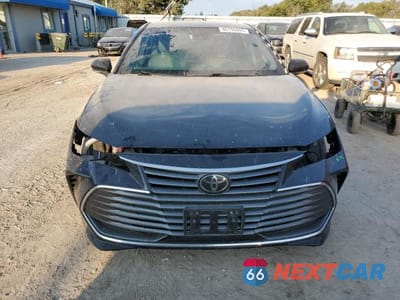 Piąte zdjęcie samochodu w środku: 2021 TOYOTA AVALON XLE VIN:4T1JZ1FB1MU066303 - miniatura