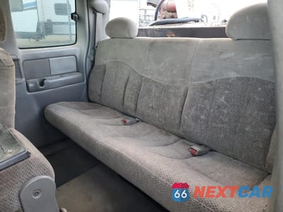 Zdjęcie 10 z 14 samochodu: 1999 CHEVROLET SILVERADO K2500 VIN:1GCGK29UXXE250935 - miniatura