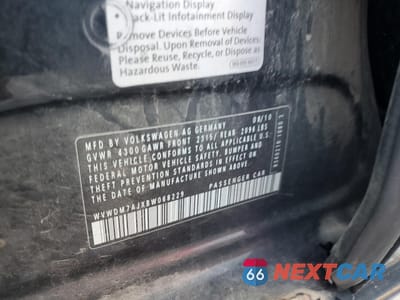 Zdjęcie 12 z 13 samochodu: 2011 VOLKSWAGEN GOLF VIN:WVWDM7AJXBW068229 - miniatura