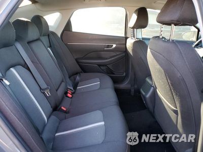 Zdjęcie 10 z 15 samochodu: 2021 HYUNDAI SONATA SEL VIN:5NPEL4JA2MH119012 - miniatura