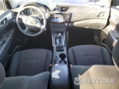 Zdjęcie 8 z 14 samochodu: 2019 NISSAN SENTRA S VIN:3N1AB7AP0KY350288 - miniatura