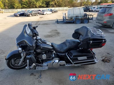 Trzecie zdjęcie samochodu z tyłu: 2009 HARLEY-DAVIDSON FLHTCU VIN:1HD1FC4119Y604774 - miniatura