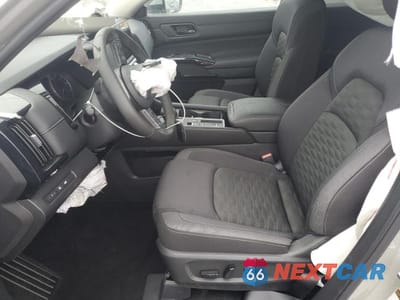 Zdjęcie 7 z 11 samochodu: 2025 NISSAN PATHFINDER SV VIN:5N1DR3BA2SC296814 - miniatura