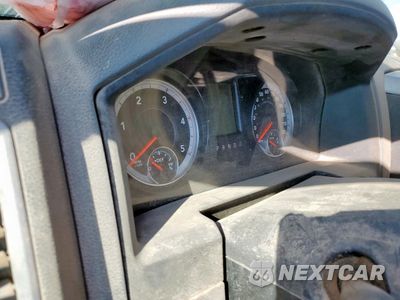 Zdjęcie 9 z 12 samochodu: 2016 RAM 3500 VIN:3C7WRTCL9GG191322 - miniatura