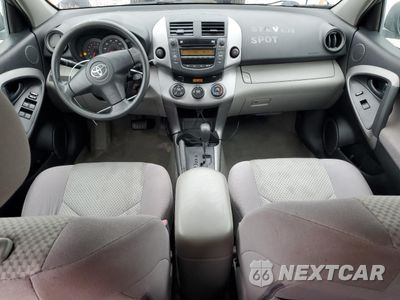 Zdjęcie 8 z 15 samochodu: 2008 TOYOTA RAV4 VIN:JTMZD33V085114616 - miniatura