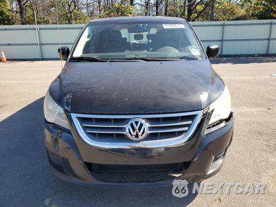Piąte zdjęcie samochodu w środku: 2010 VOLKSWAGEN ROUTAN SEL VIN:2V4RW5DX7AR199359 - miniatura