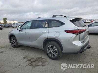 Drugie zdjęcie samochodu z przodu: 2023 TOYOTA HIGHLANDER HYBRID XLE VIN:5TDKARAH9PS526455 - miniatura