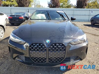 Piąte zdjęcie samochodu w środku: 2021 BMW 430XI VIN:WBA73AP05MCF70971 - miniatura
