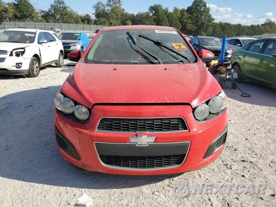 Piąte zdjęcie samochodu w środku: 2014 CHEVROLET SONIC LS VIN:1G1JA5SH5E4210331 - miniatura
