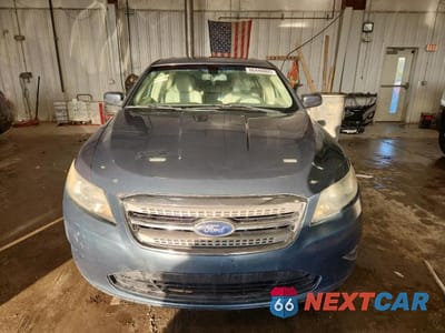 Piąte zdjęcie samochodu w środku: 2010 FORD TAURUS SEL VIN:1FAHP2HW9AG130778 - miniatura